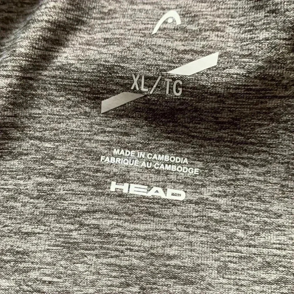 Head short sleeve, scoop neck, athletic shirt, in a soft poly/spandex blend - Picture 4 of 6